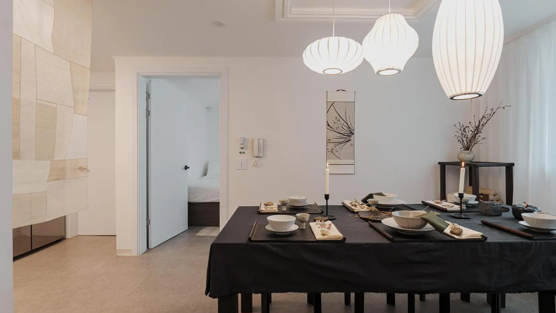 Hyun Stay - 3R Sb5Min, Free Parking, Luggage Storageの連絡先